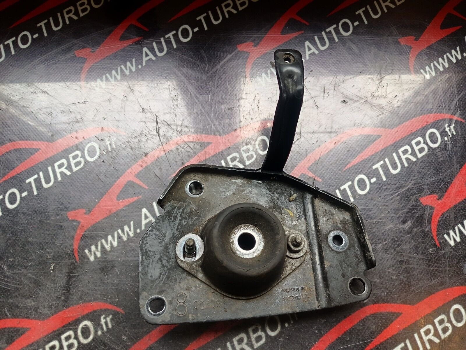 SUPPORT MOTEUR CITROEN C4 1.6VTI REFERENCE: 9682731780