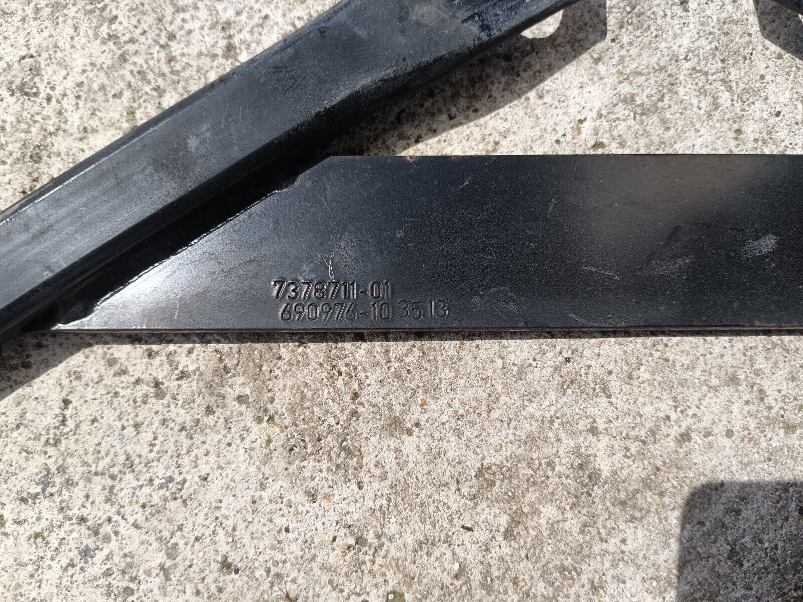 SUPPORT DE JAMBE DE FORCE DE L'ESSIEU BMW 328i GT F34 REFERENCE: 7378711