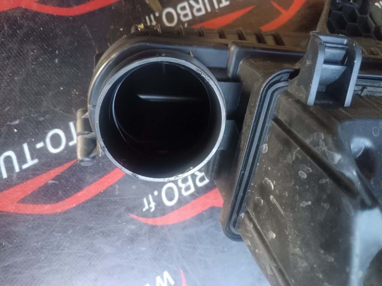 BOITE FILTRE A AIR CITROEN C4 1.6VTI REFERENCE:7595887