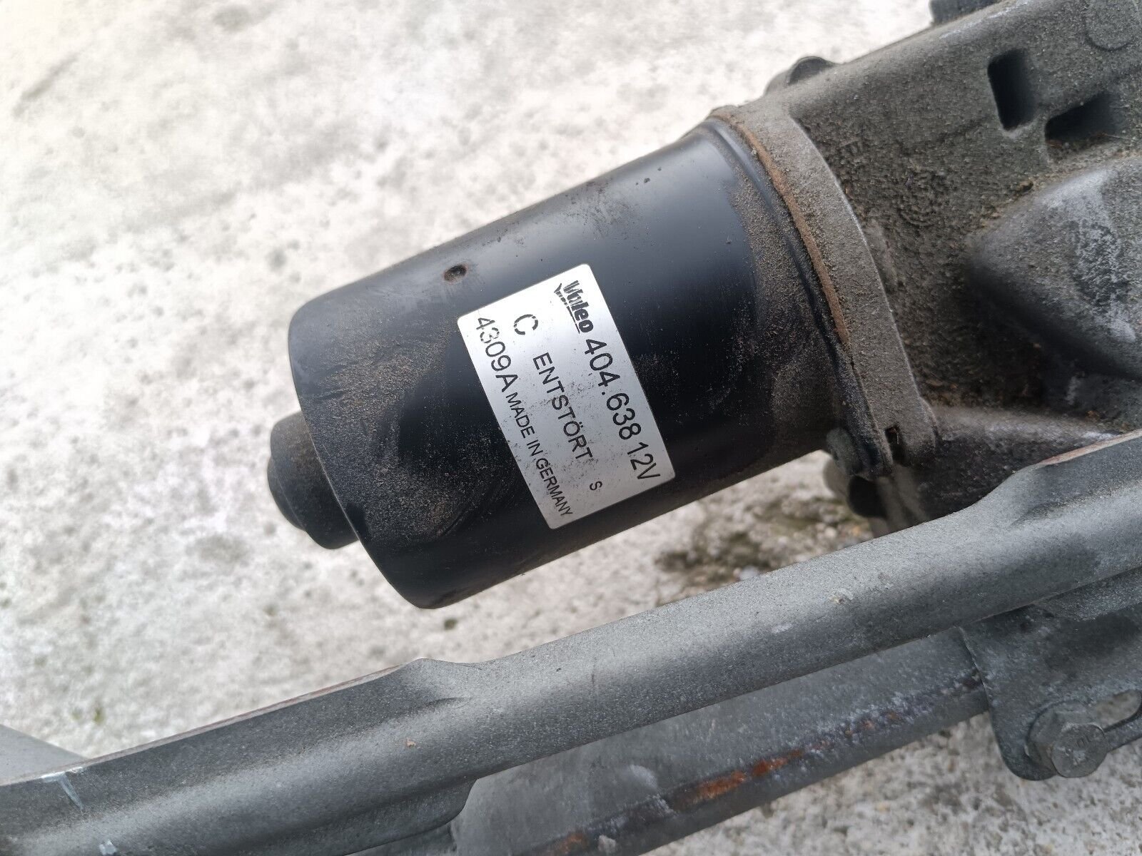 MOTEUR ESSUIE GLACE CITROEN C4 1.6VTI 90CH REFERENCE: 404638