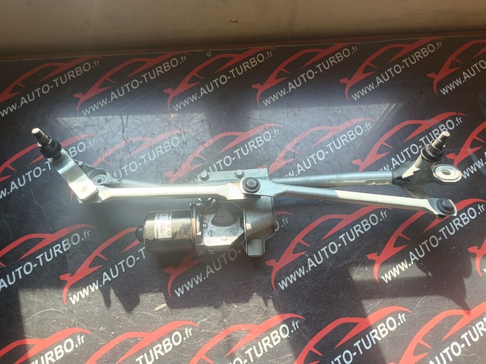 MECHANISME AVEC MOTEUR ESSUIE GLACE BMW SERIE 1 E87 REFERENCE: 7193036