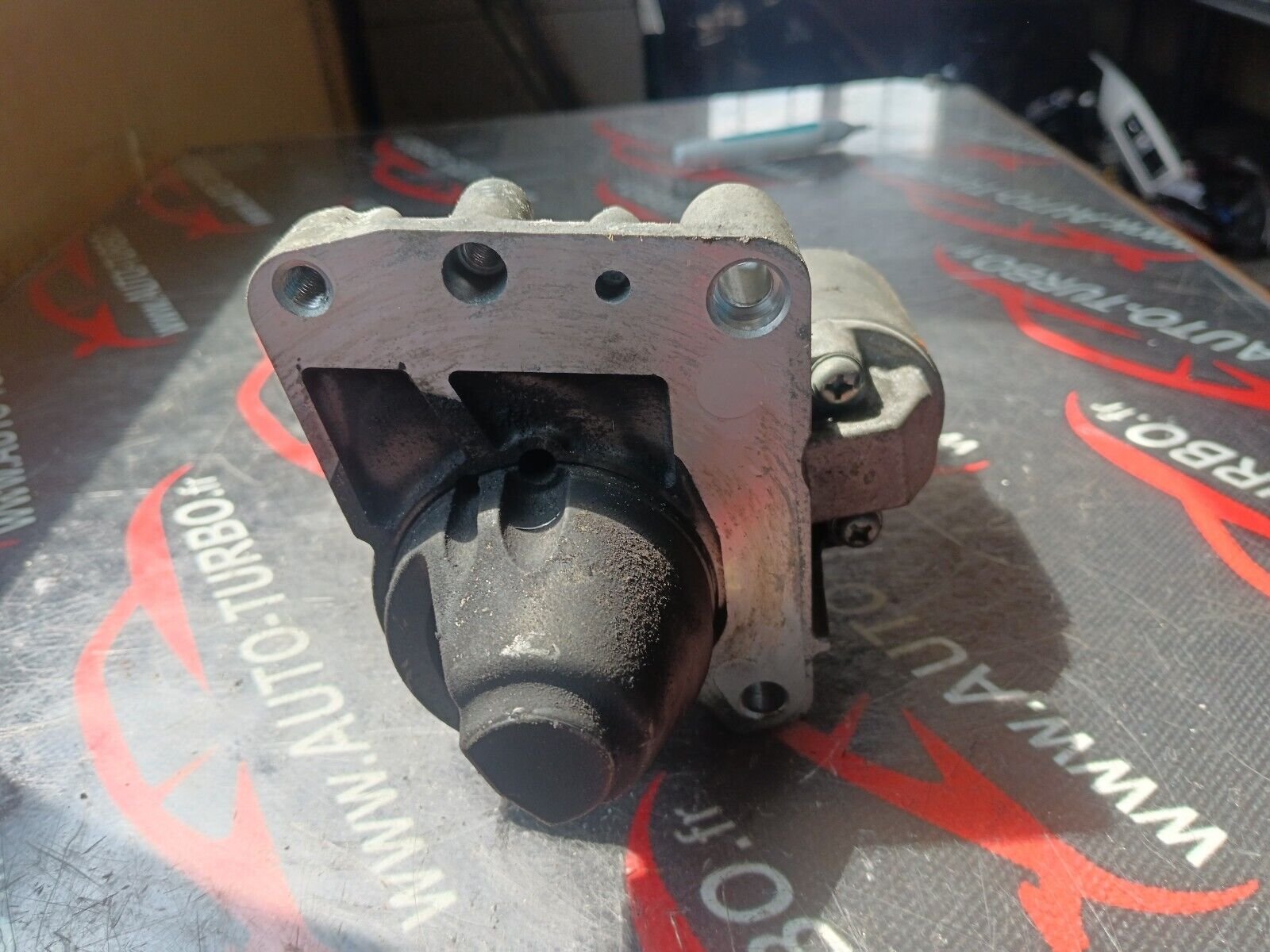 DEMARREUR CITROEN C4 1.6VTI 90CH REFERENCE: V755001780