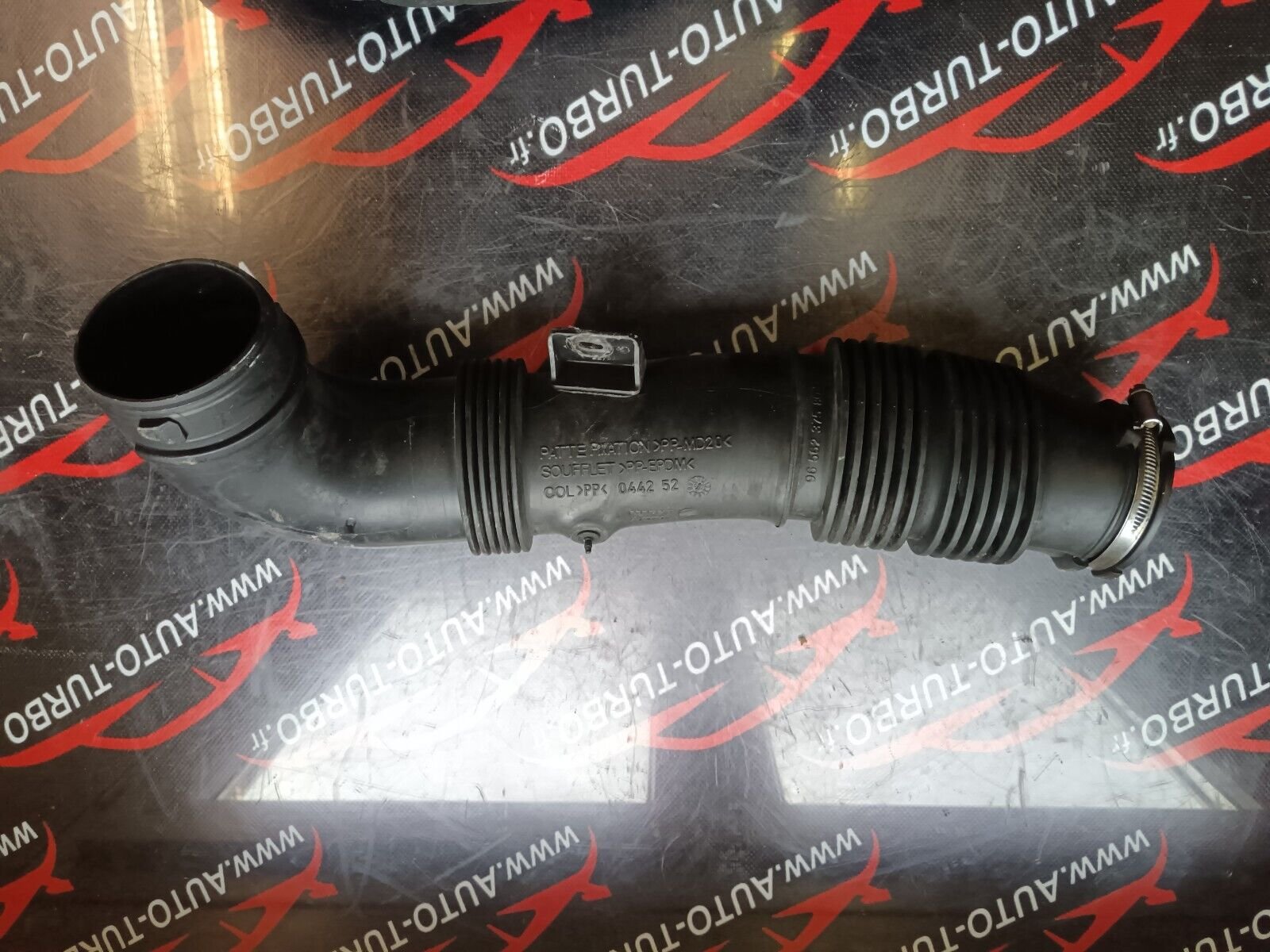 TUBE D'ADMISSION  CITROEN C4 1.6 VTI PHASE 1 9656237580