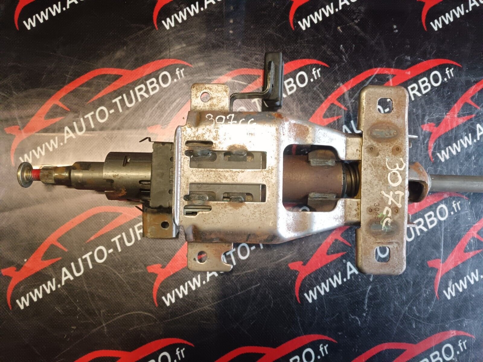 COLONNE DE DIRECTION PEUGEOT 307cc REFERENCE: 9638983380