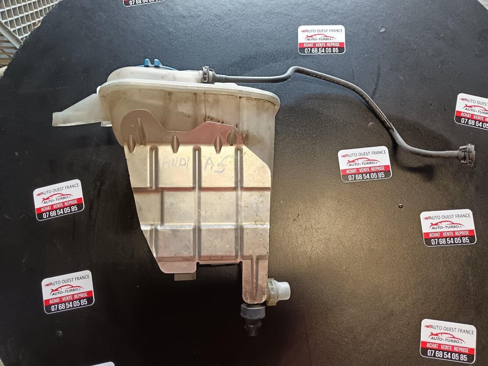 VASE  D'EXPANSION LIQUIDE DE REFROIDISSEMENTS AUDI A5 REFERENCE: 8K0121405