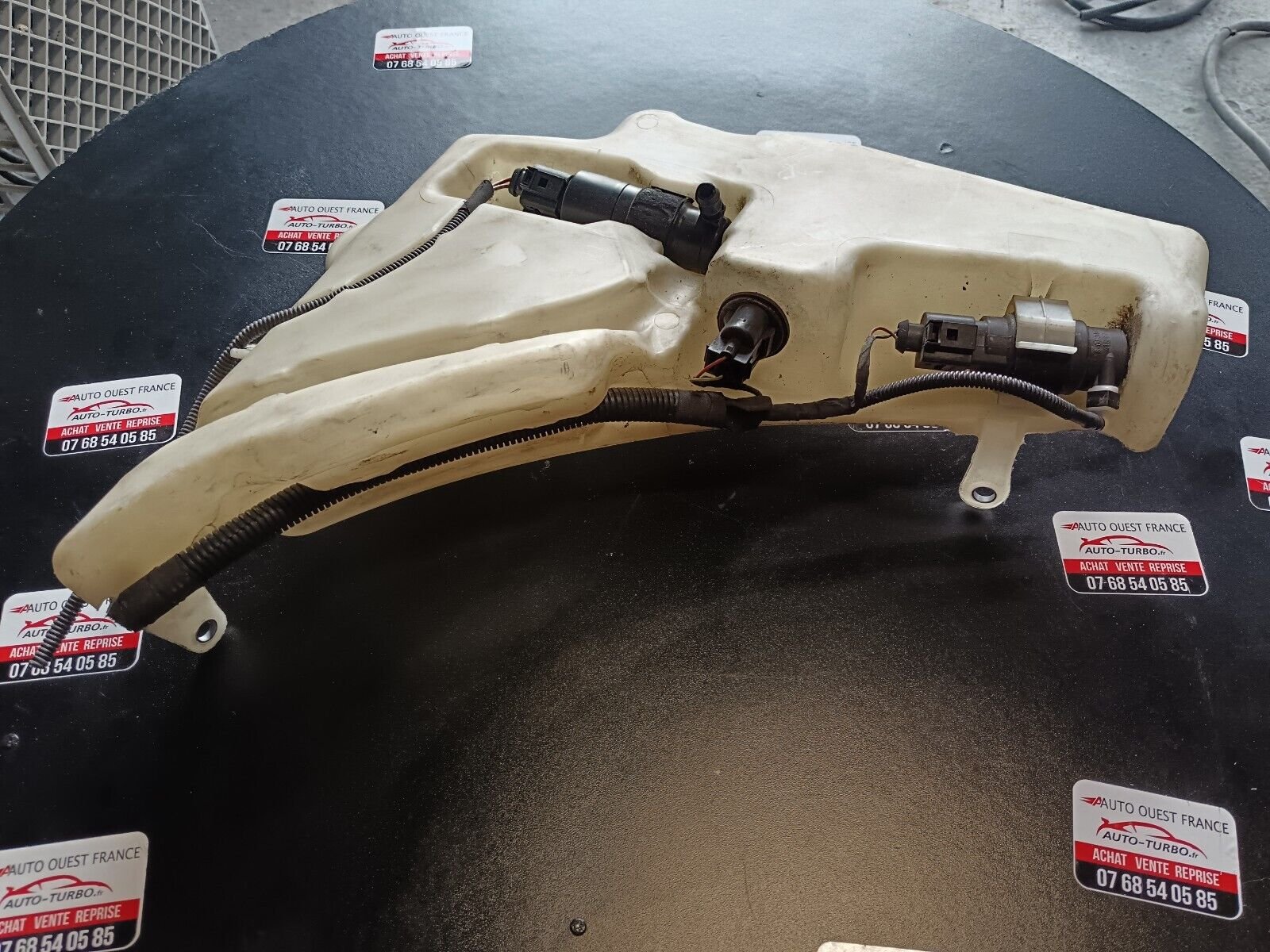 RESERVOIR DE LAVE GLACE AUDI A 5 REFERENCE: 8T0955453