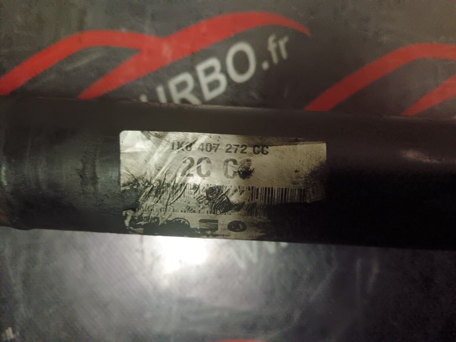 CARDAN AVANT DROIT VOLKSWAGEN GOLF 5 1.9TDI REFERENCE: 1K8407272CC