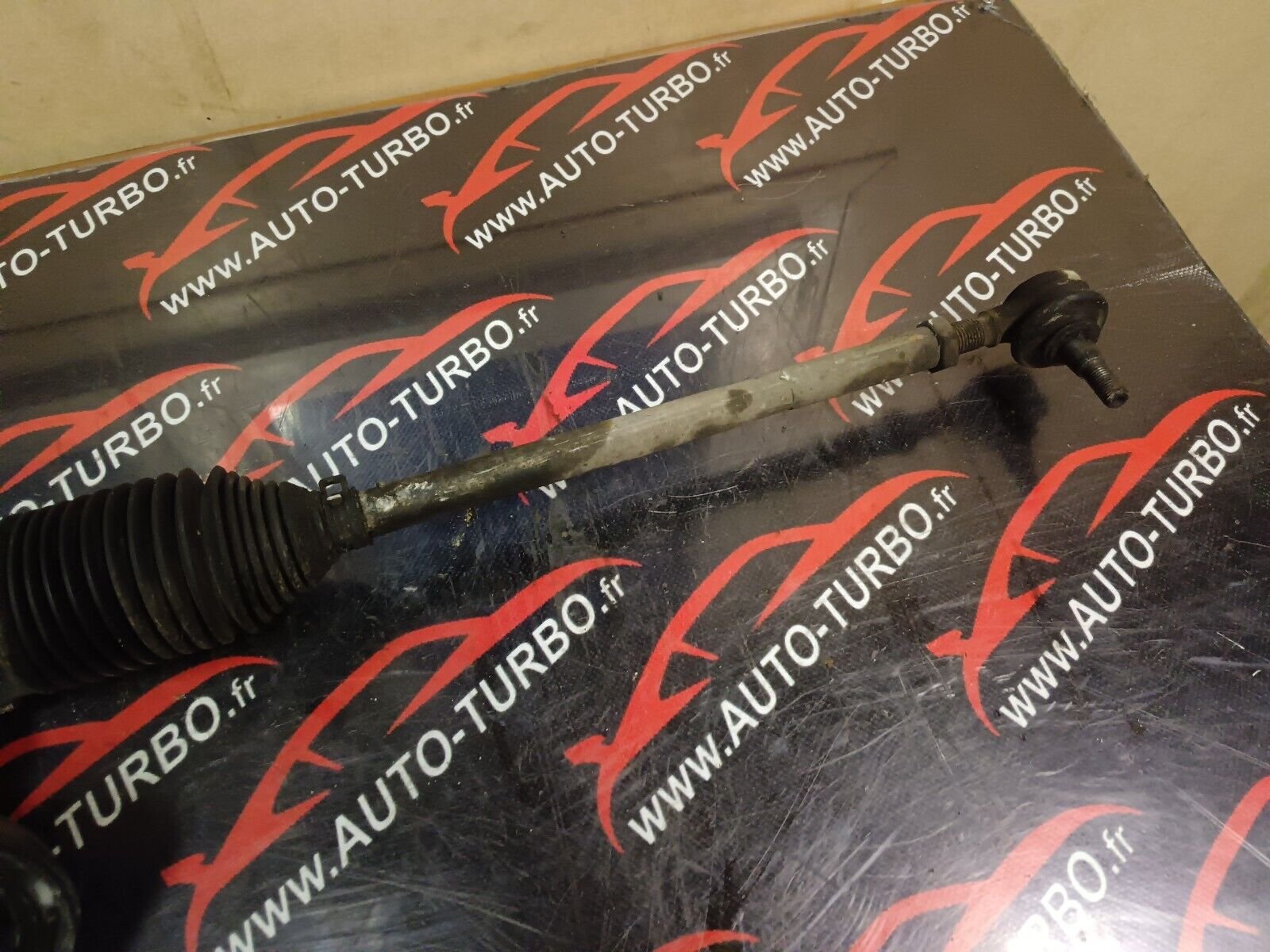 CREMAILLERE CITROEN C 4 REFERENCE: 6820000084