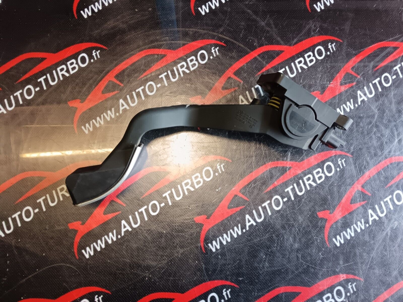 PEDALE ACCELERATEUR PEUGEOT 307cc REFERENCE: 9647781380