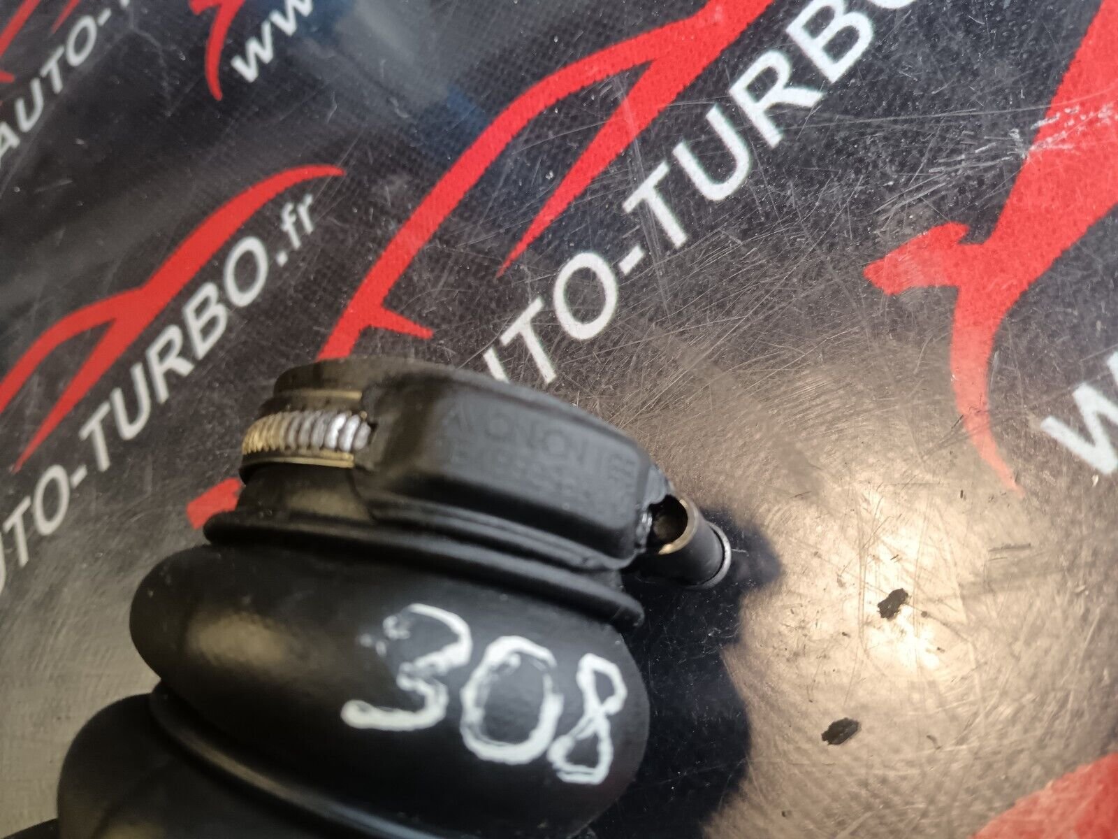 TUYAU DURITE PEUGEOT 308 REFERENCE: 9649999680