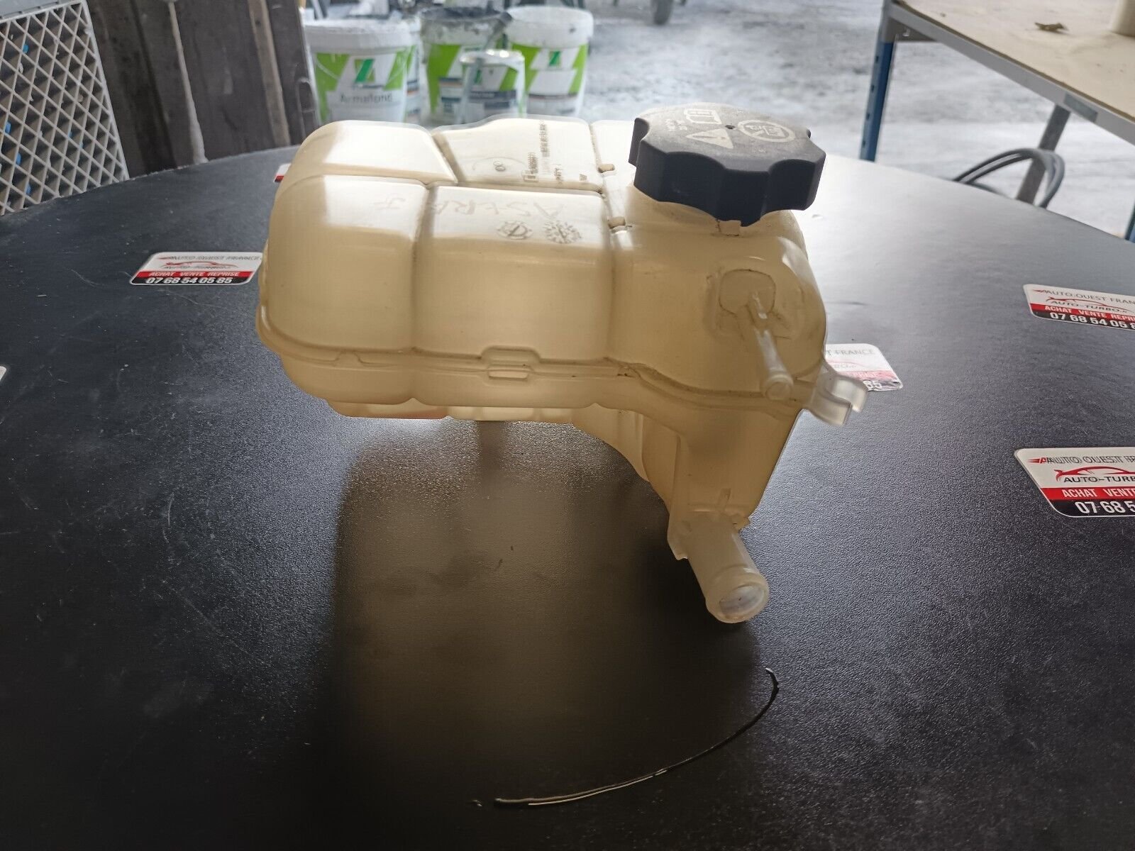 VASE D'EXPANSION DE LIQUIDE DE REFROIDISSEMENT OPEL ASTRA J REFERENCE: 13256823