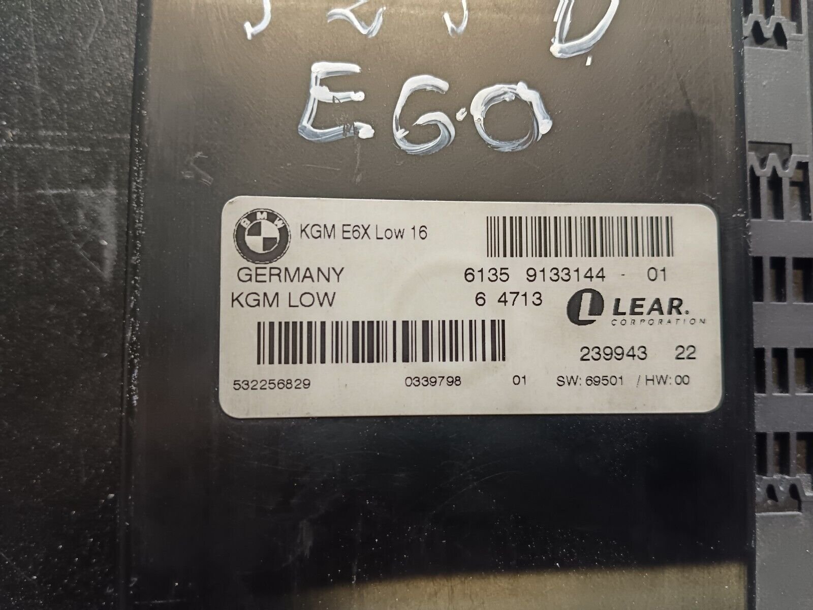 MODULE ELECTRONIQUE BMW 525D E 60 REFERENCE: 61359133144