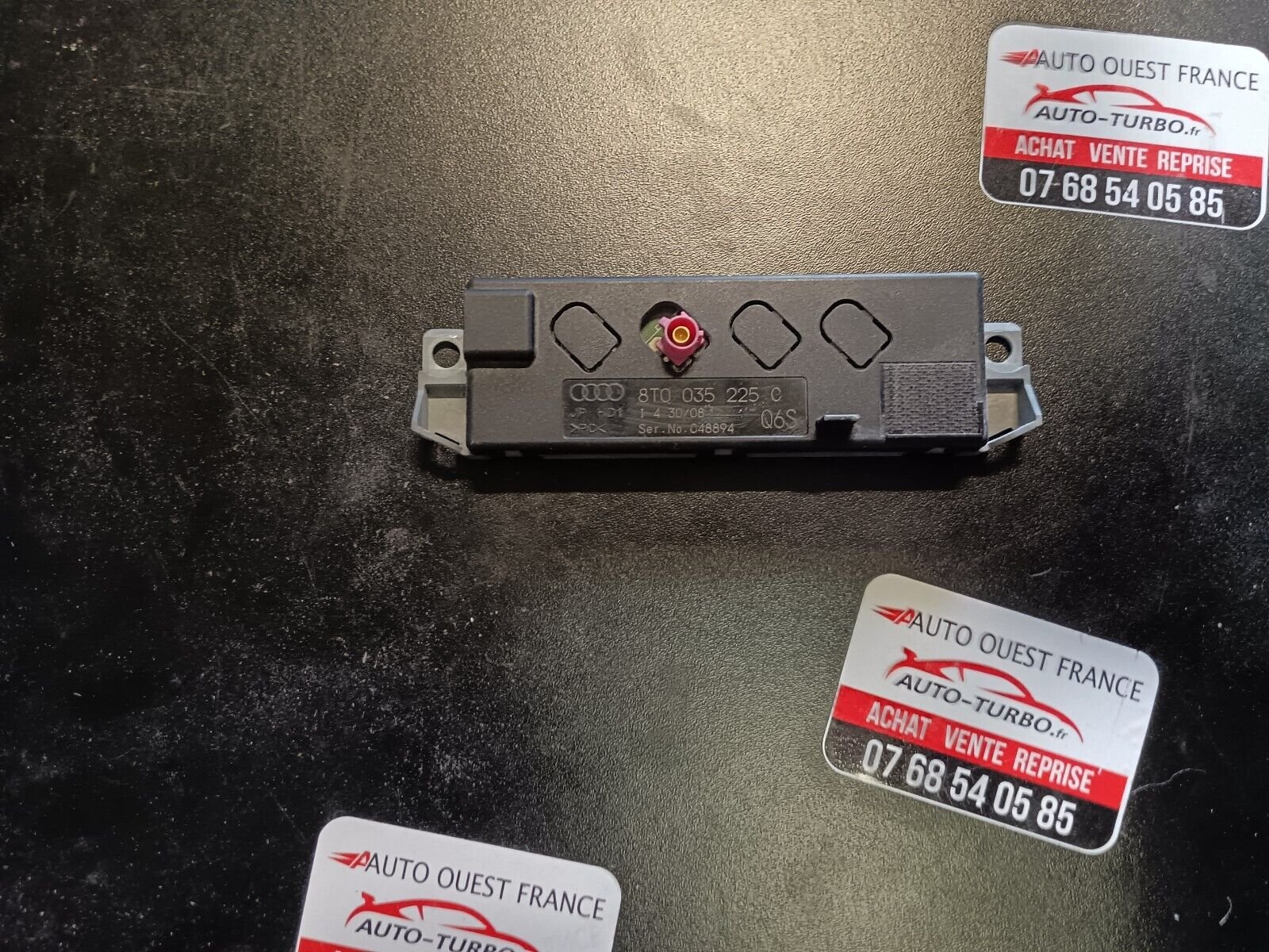 AMPLIFICATEUR ANTENNE AUDI A5, A4, A3 REFERENCE:8T0035225