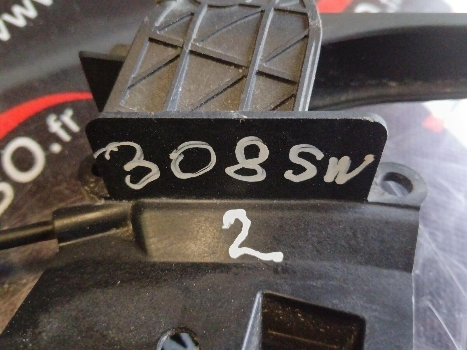 CABLE OUVERTURE CAPOT PEUGEOT  308sw 2