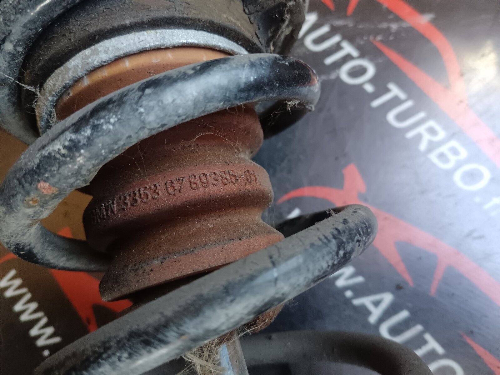 AMORTISSEUR ARRIERE DROIT BMW 520 F10 REFERENCE: 6789385