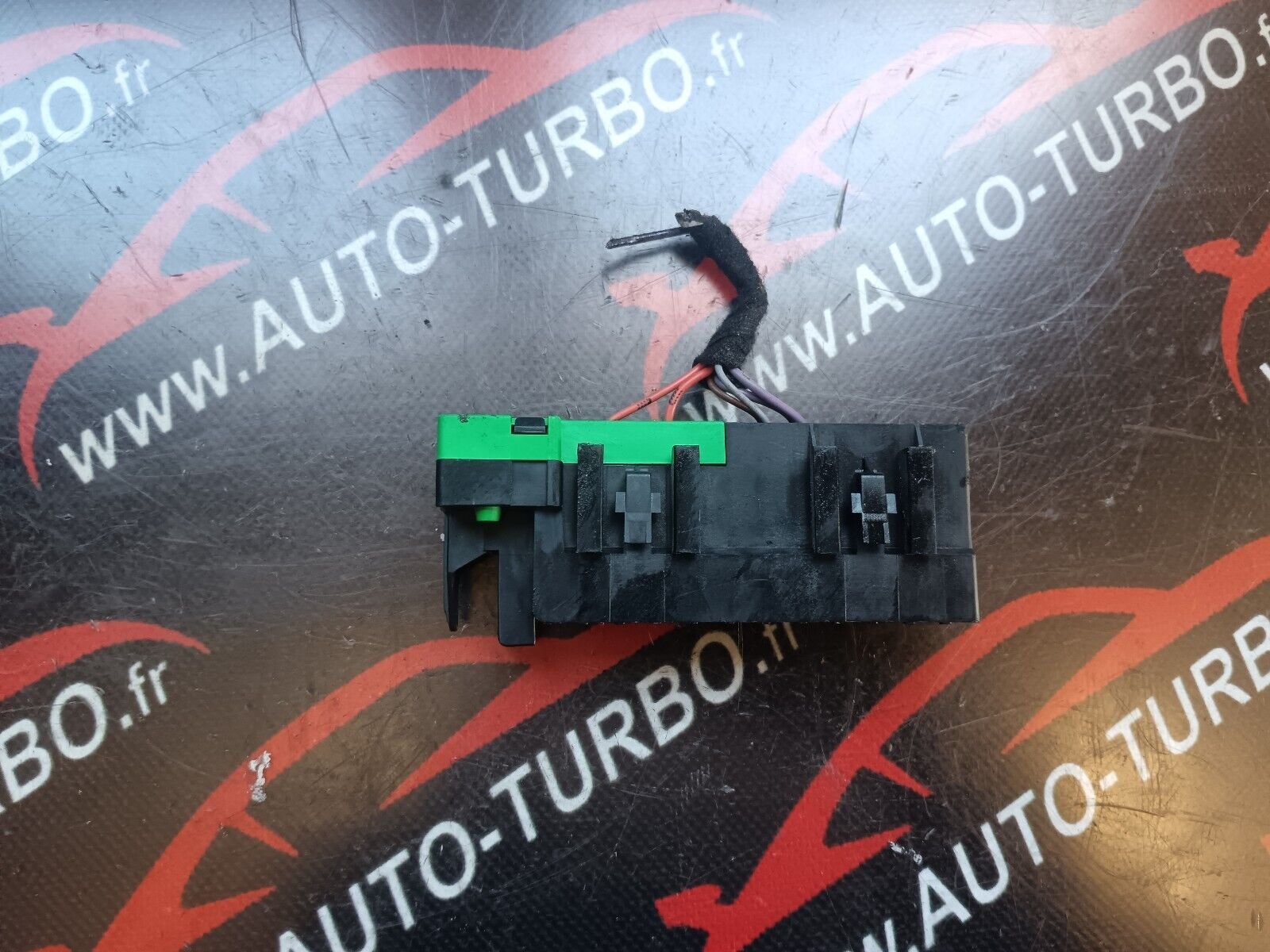 MODULE FUSIBLES PICASSO 1.6HDI 110CH REFERENCE: 9627791880