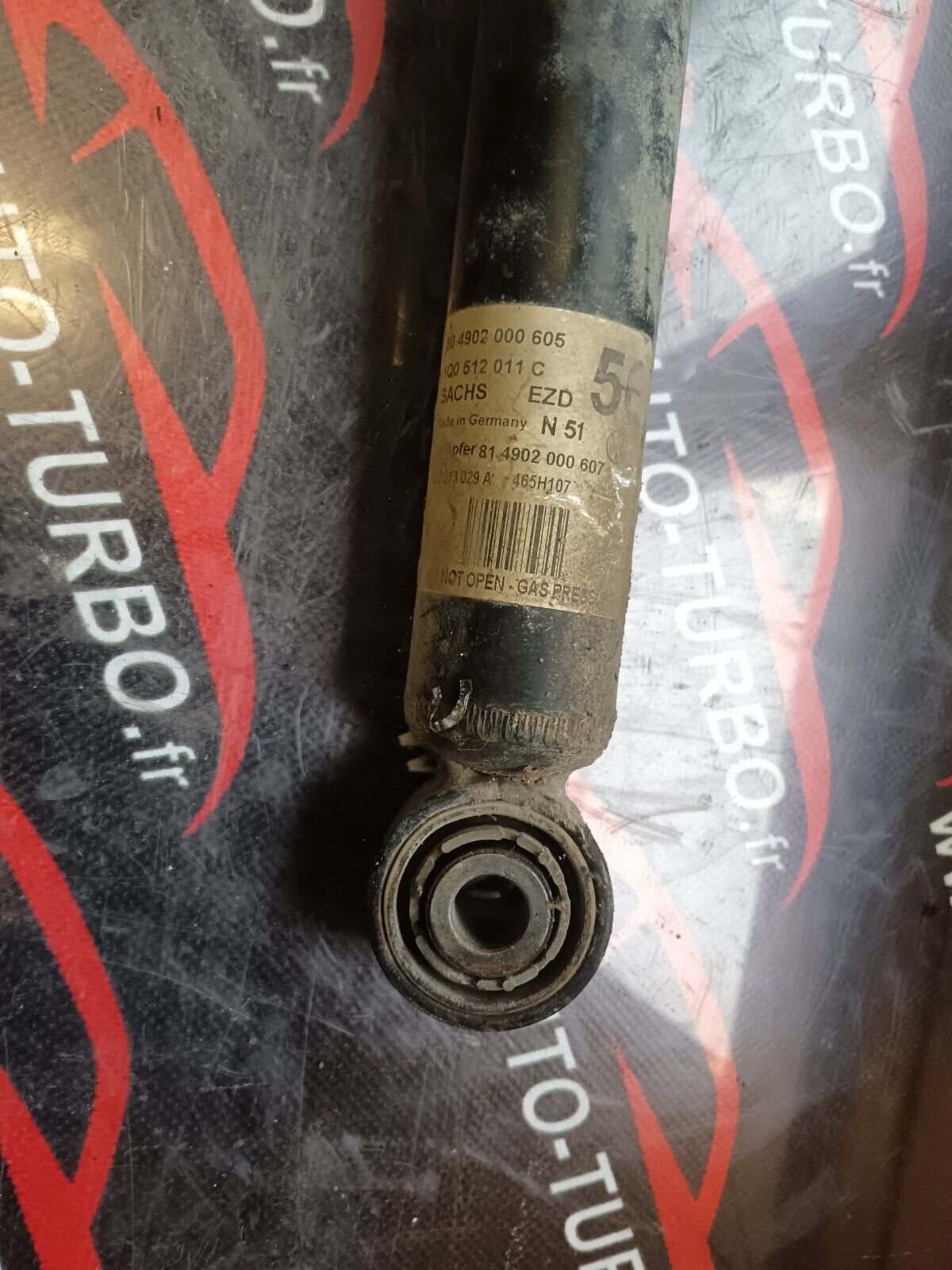 AMORTISSEUR ARRIERE GAUCHE  VOLKSWAGEN EOS 1Q0512011C