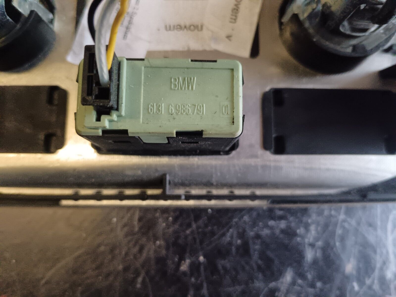 MODULE ELECTRONIQUE BMW 525 E 60 REFERENCE: 61316986791