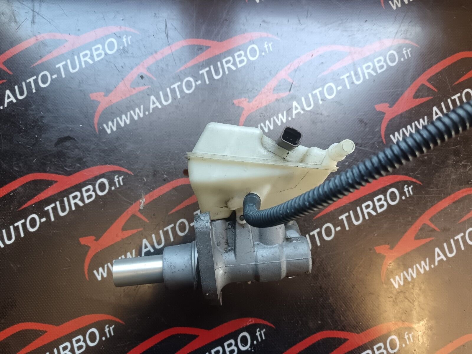 CYLINDRE CITROEN C4 PICASSO 1.6HDI 110CH REFERENCE: 9654002180