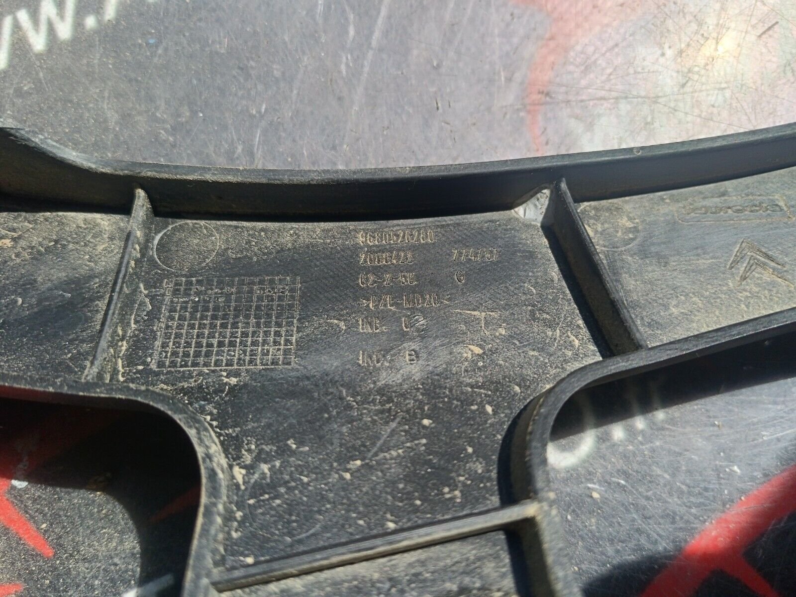 SUPPORT PARE CHOC ARRIERE GAUCHE CITROEN C4 PICASSO REFERENCE: 9680526280