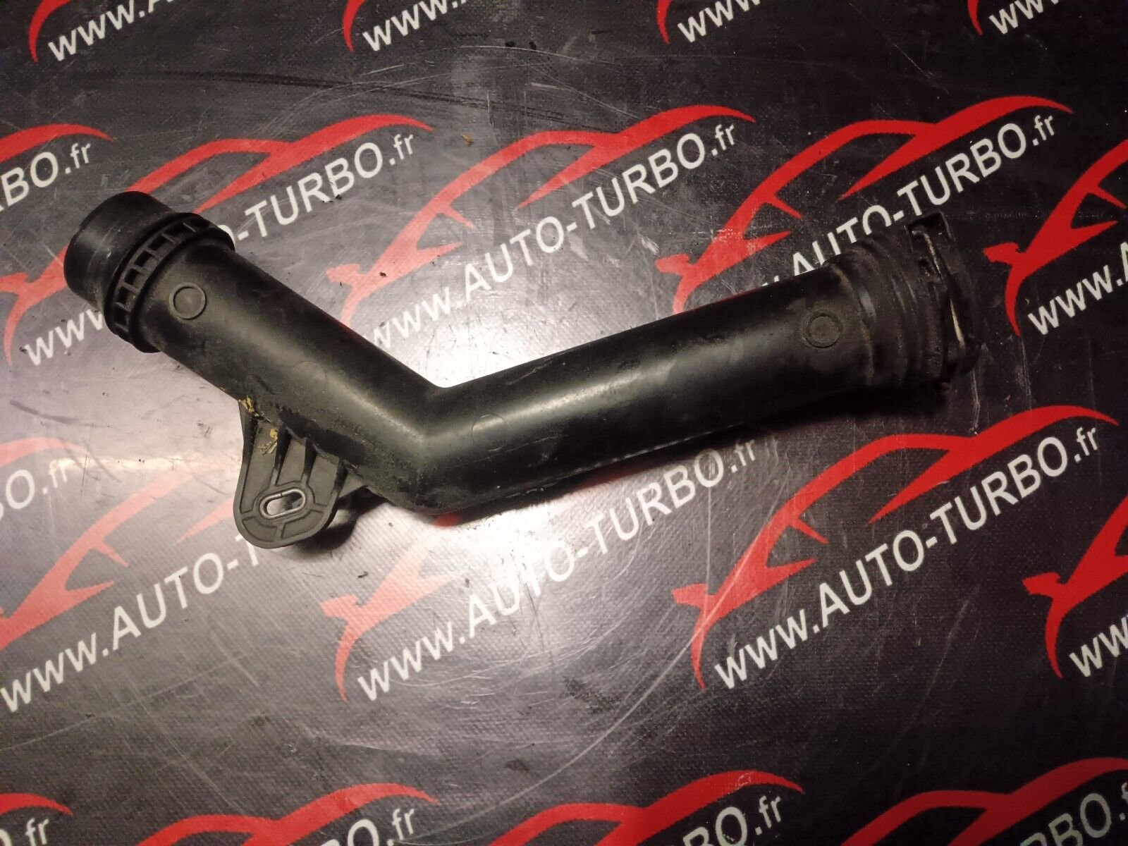 TUYAU DURITE RENAULT MEGANE 3 SCENIC 3 REFERENCE: 144609794