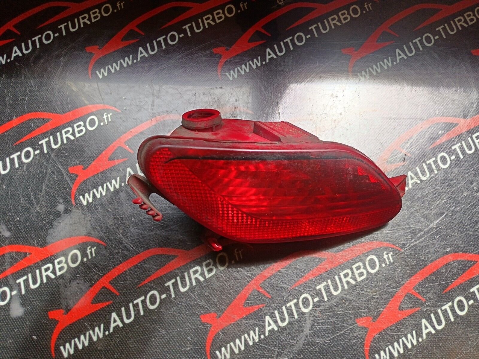 FEU PARE-CHOC ARRIERE DROIT CITROEN C4 COUPE REFERENCE: 9652736380