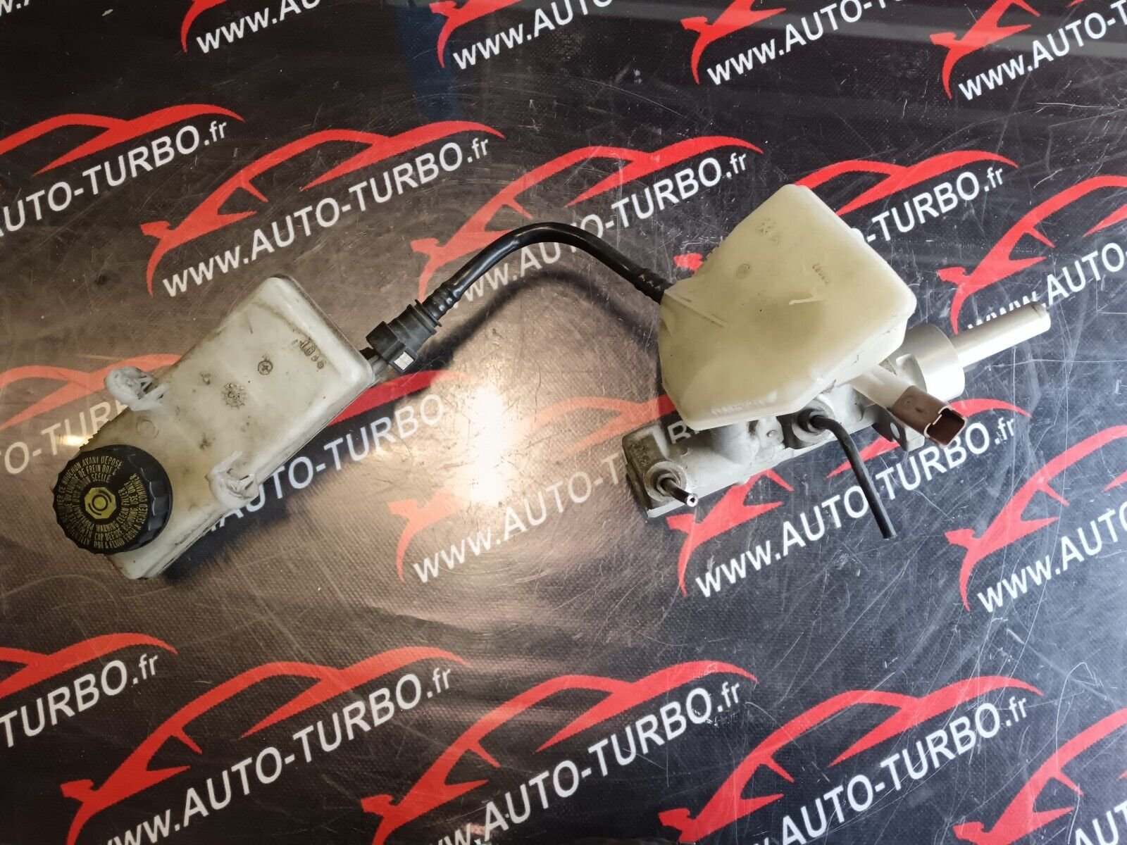 POMPE DE FREINAGE CITROEN C4 REFERENCE: 22447579