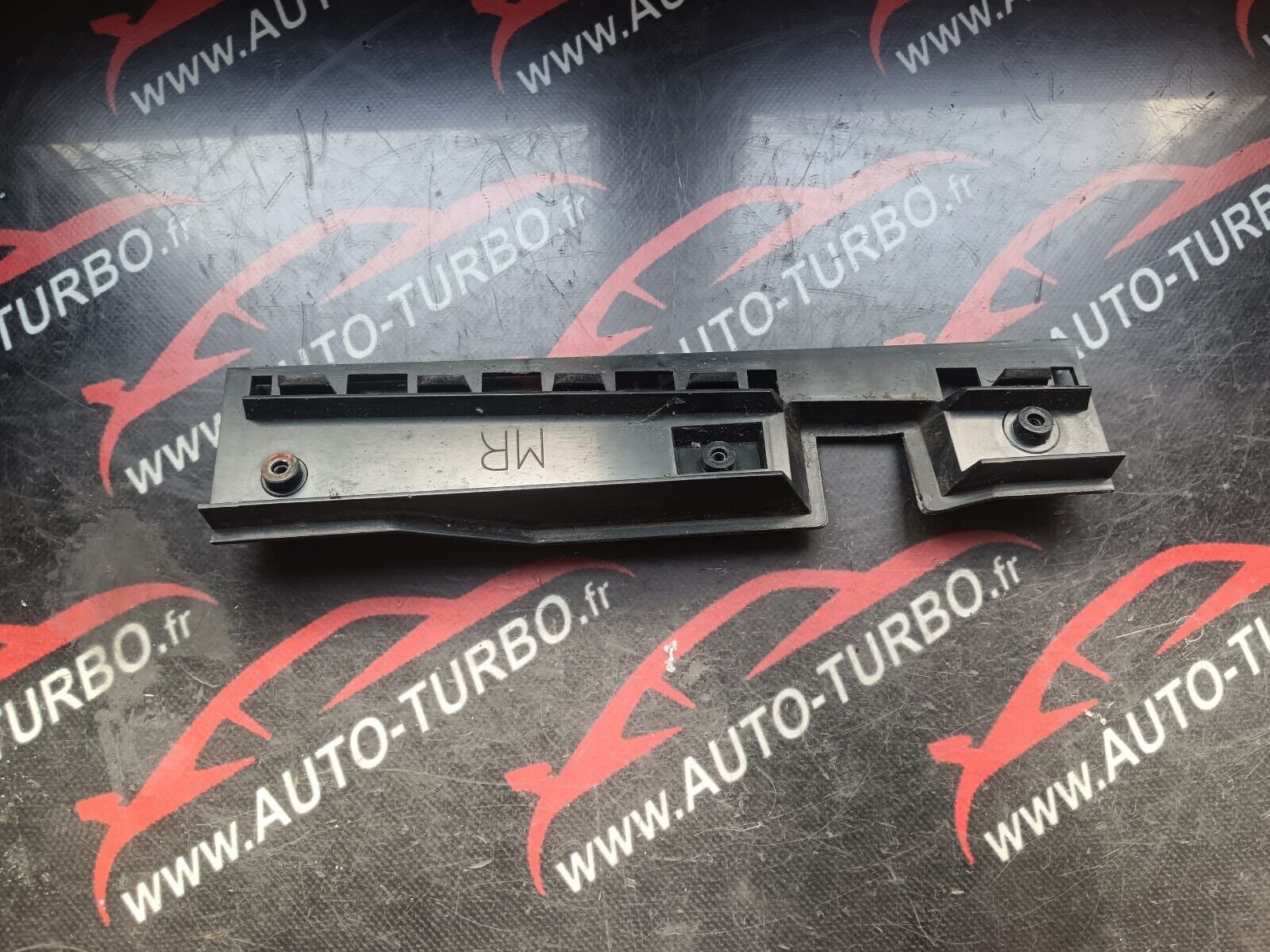 SUPPORT BARRE AVANT DROIT BMW SERIE1 E87 REFERENCE: 7174400