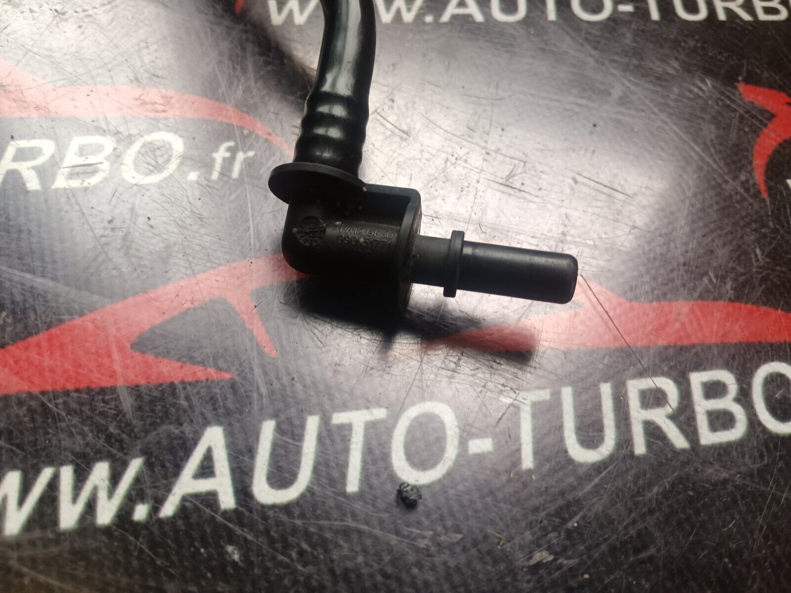 TUYAU CONDUIT  BMW SERIE 1 E87 120i REFERENCE: 7549505