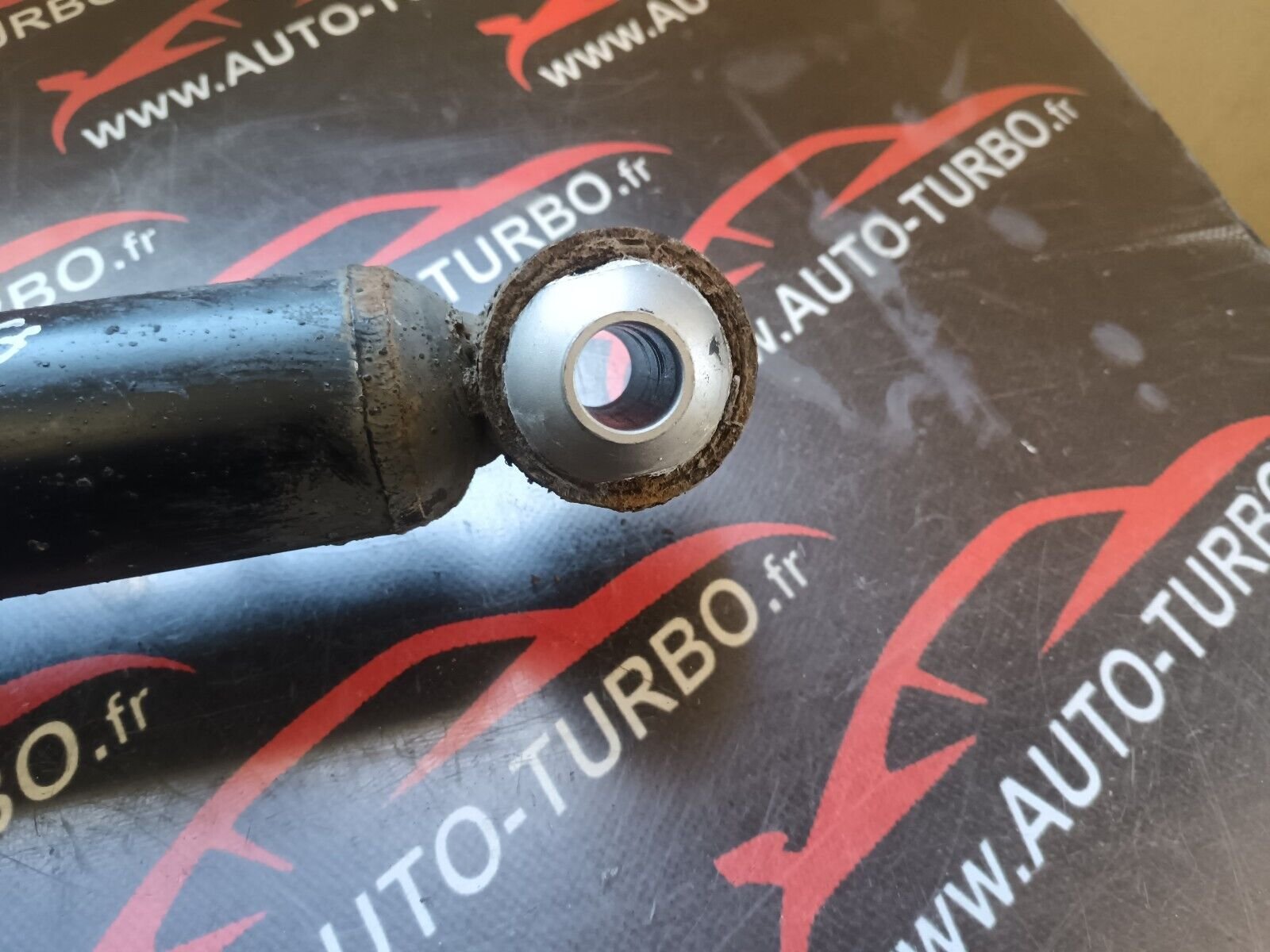 AMORTISSEUR ARRIERE GAUCHE BMW 520 F10 REFERENCE: 6789385