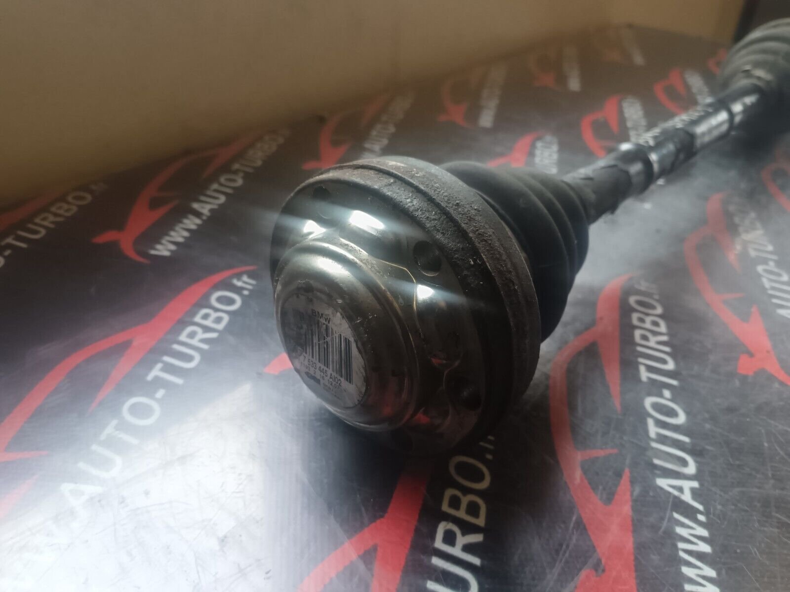 CARDAN ARRIERE GAUCHE BMW SERIE 1 120D REFERENCE: 7533445AI02