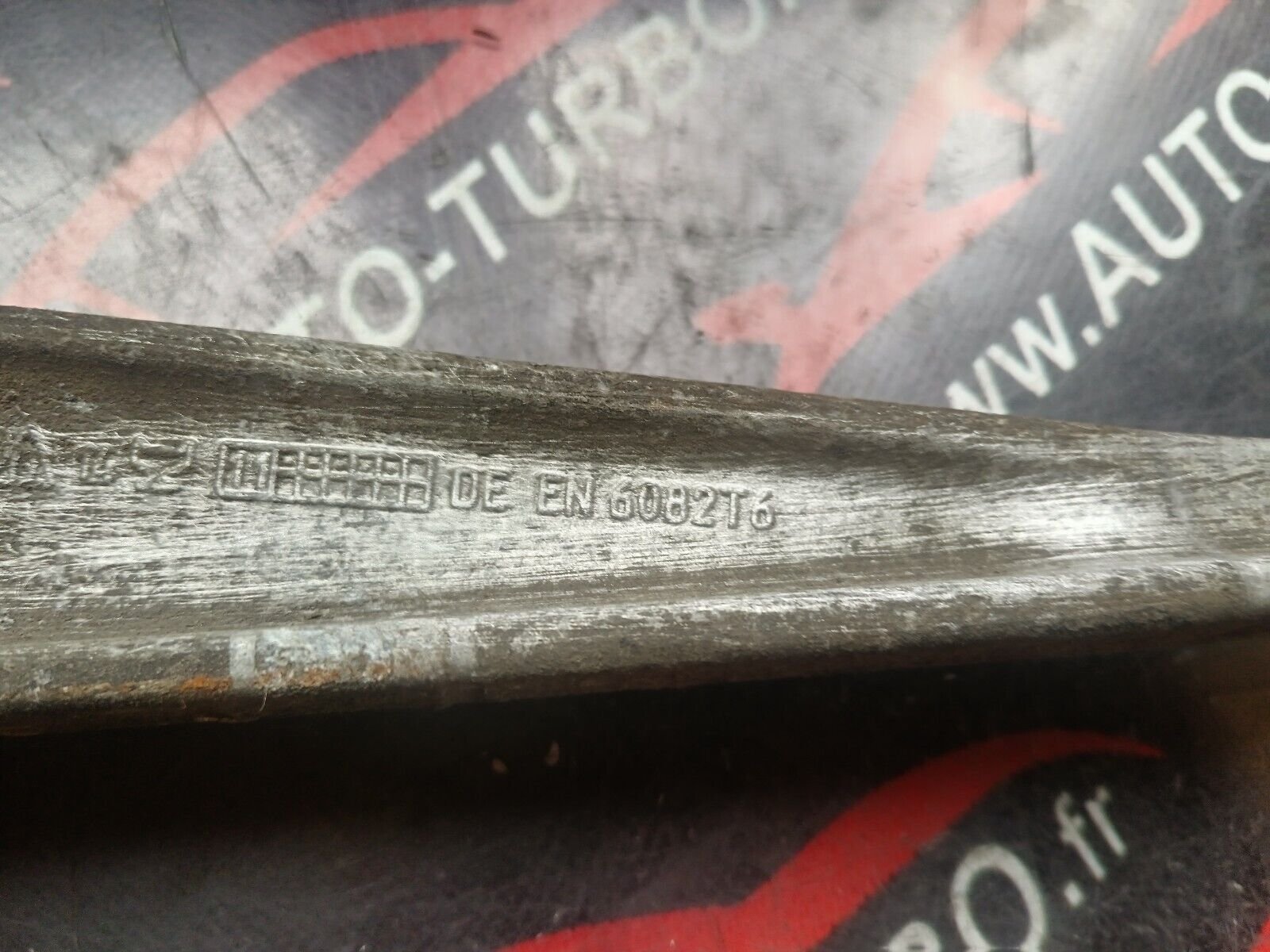 BRAS DE SUSPENSION BMW 520 F10 REFERENCE: 6082T6