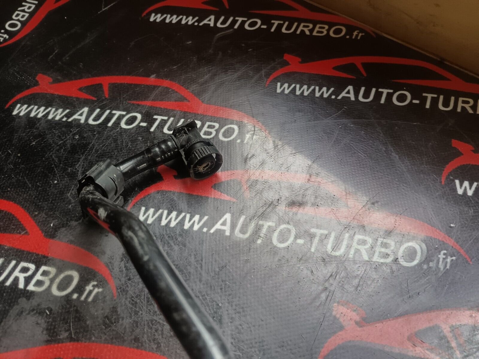 TUYAU CONDUIT  BMW SERIE 1 E87 120i REFERENCE: 7550399