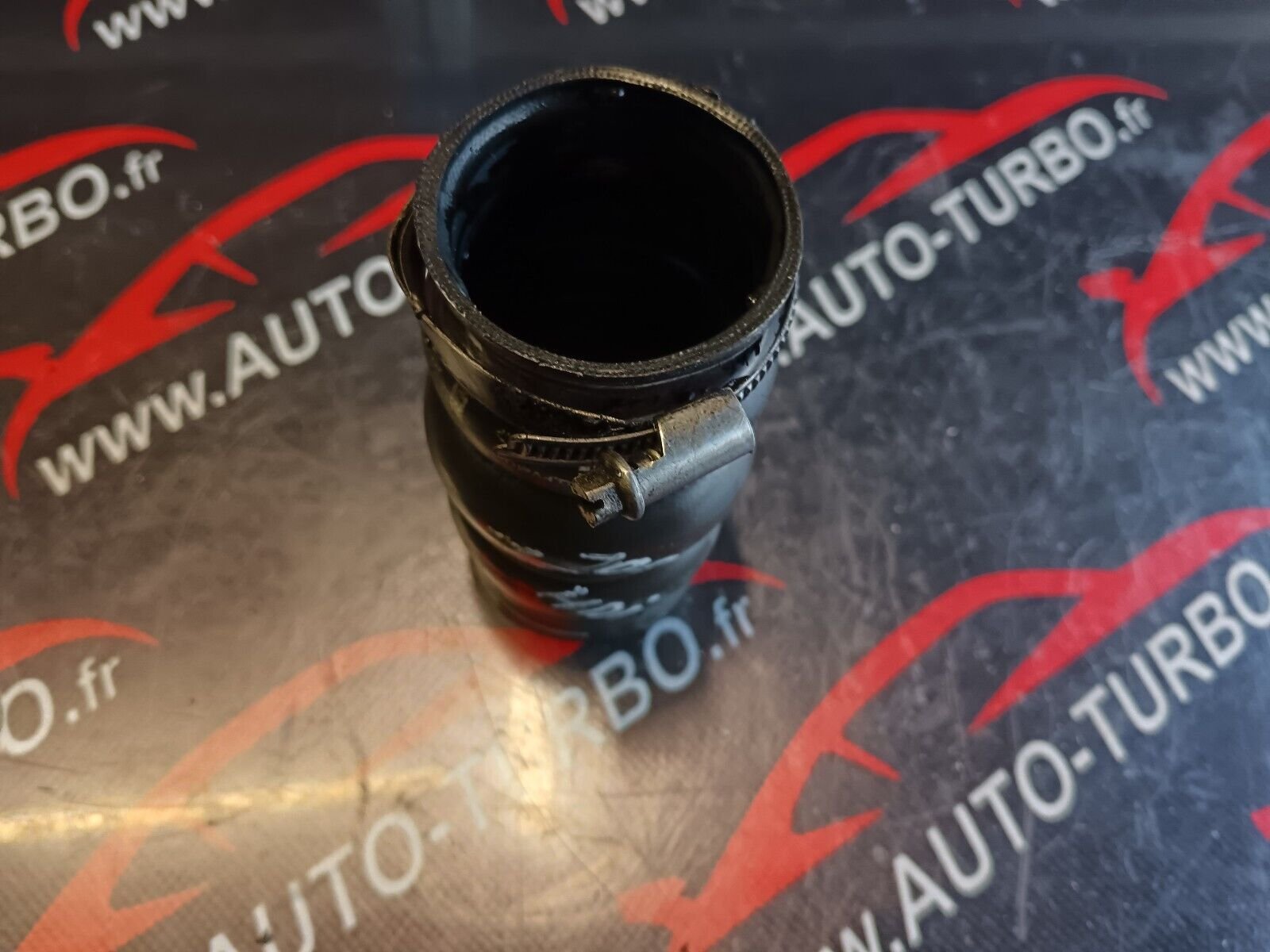 TUYAU TUBE PSA 1.6HDI 100CH REFERENCE: 9685598580