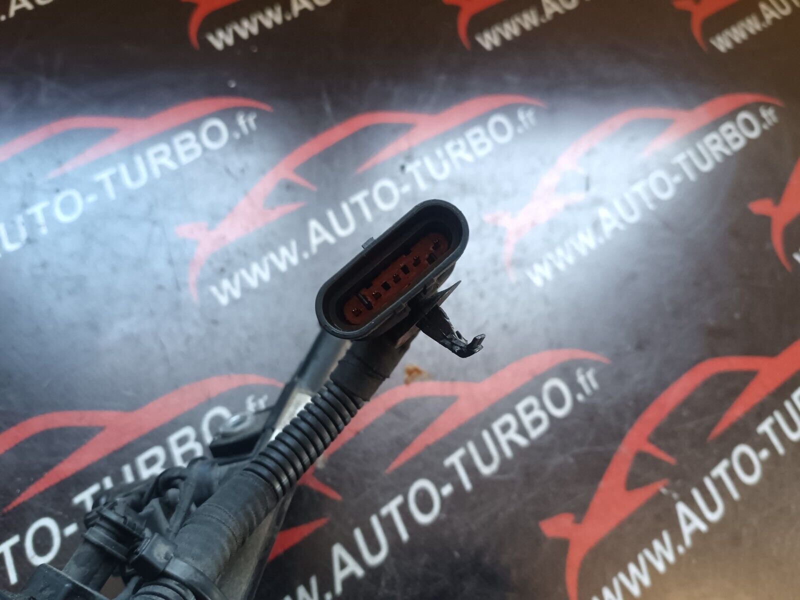 SOUPAPE D'INJECTION FIAT 350 REFERENCE: 0114312