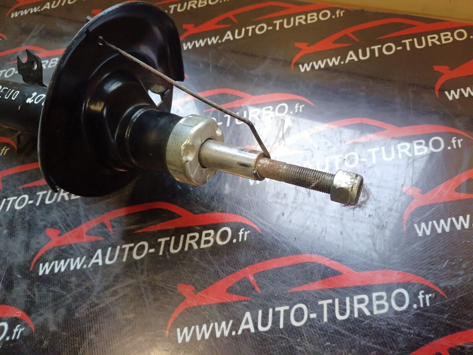 AMORTISSEURS ARRIERE PEUGEOT 207