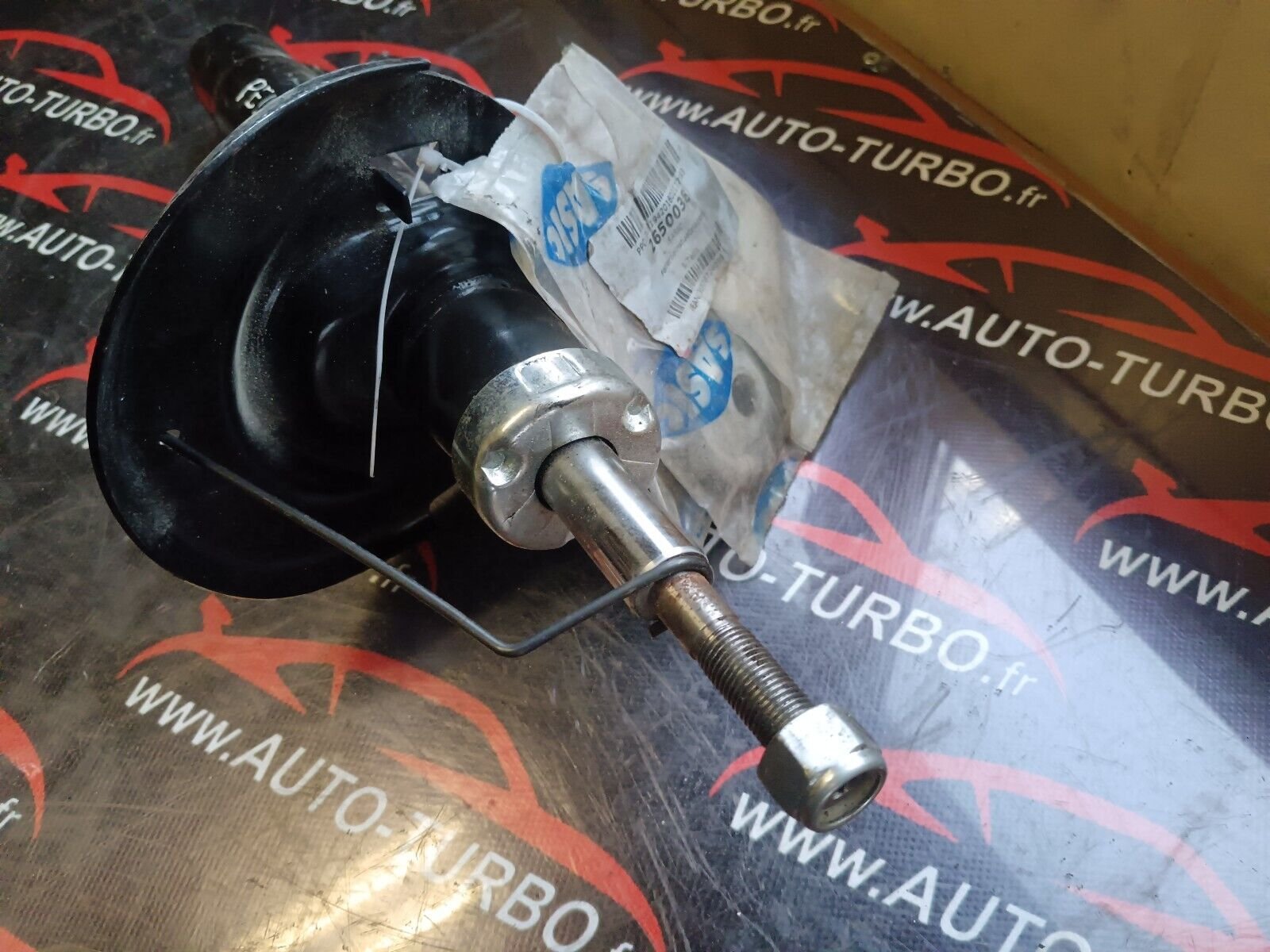 AMORTISSEURS ARRIERE PEUGEOT 207