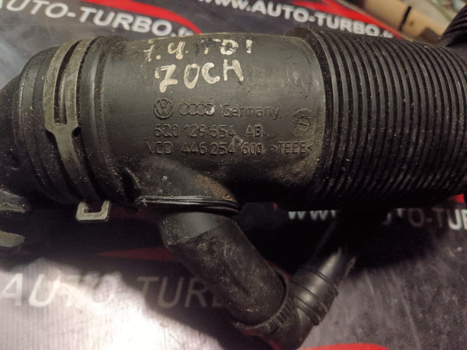 TUYAU DURITE VOLKSWAGEN POLO IV 1.4TDI 70CH REFERENCE: 6Q0129654