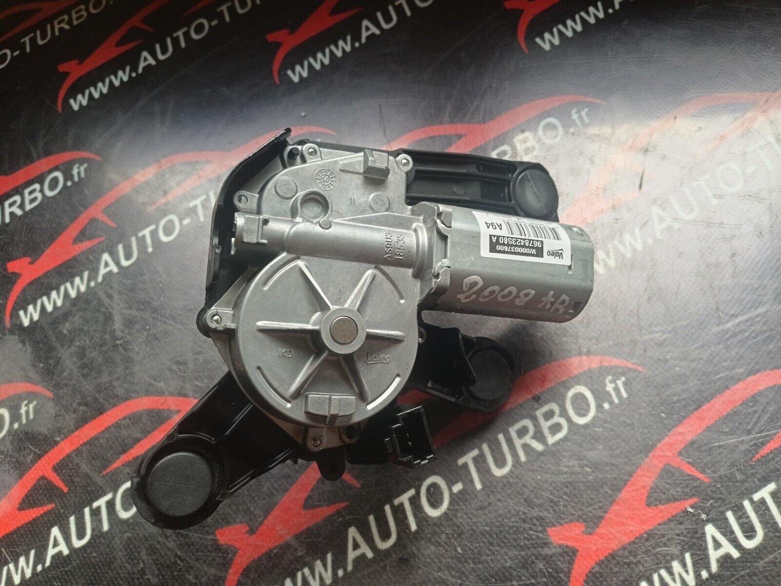 MOTEUR ESSUIE GLACE ARRIERE PEUGEOT 2008 1.6HDI 110CH REFERENCE: 9678423580