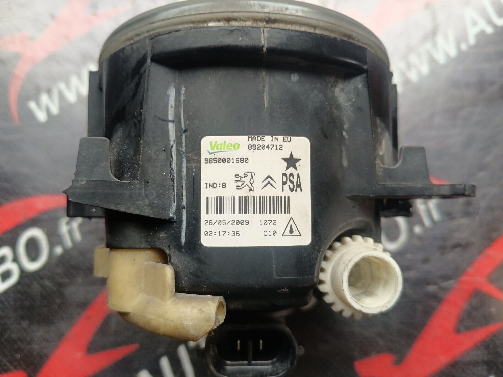 FEUX ANTI BROUILLARD PSA  CITROEN C4 REFERENCE: 9650001680