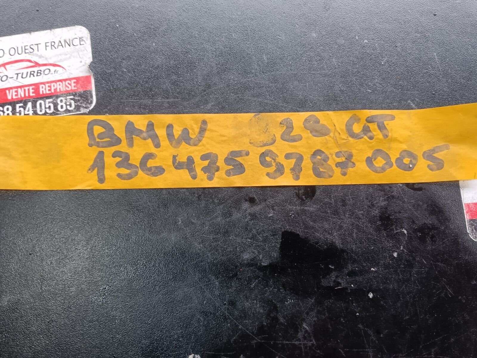 INJECTEUR BMW 328i GT REFERENCE: 1364759787005