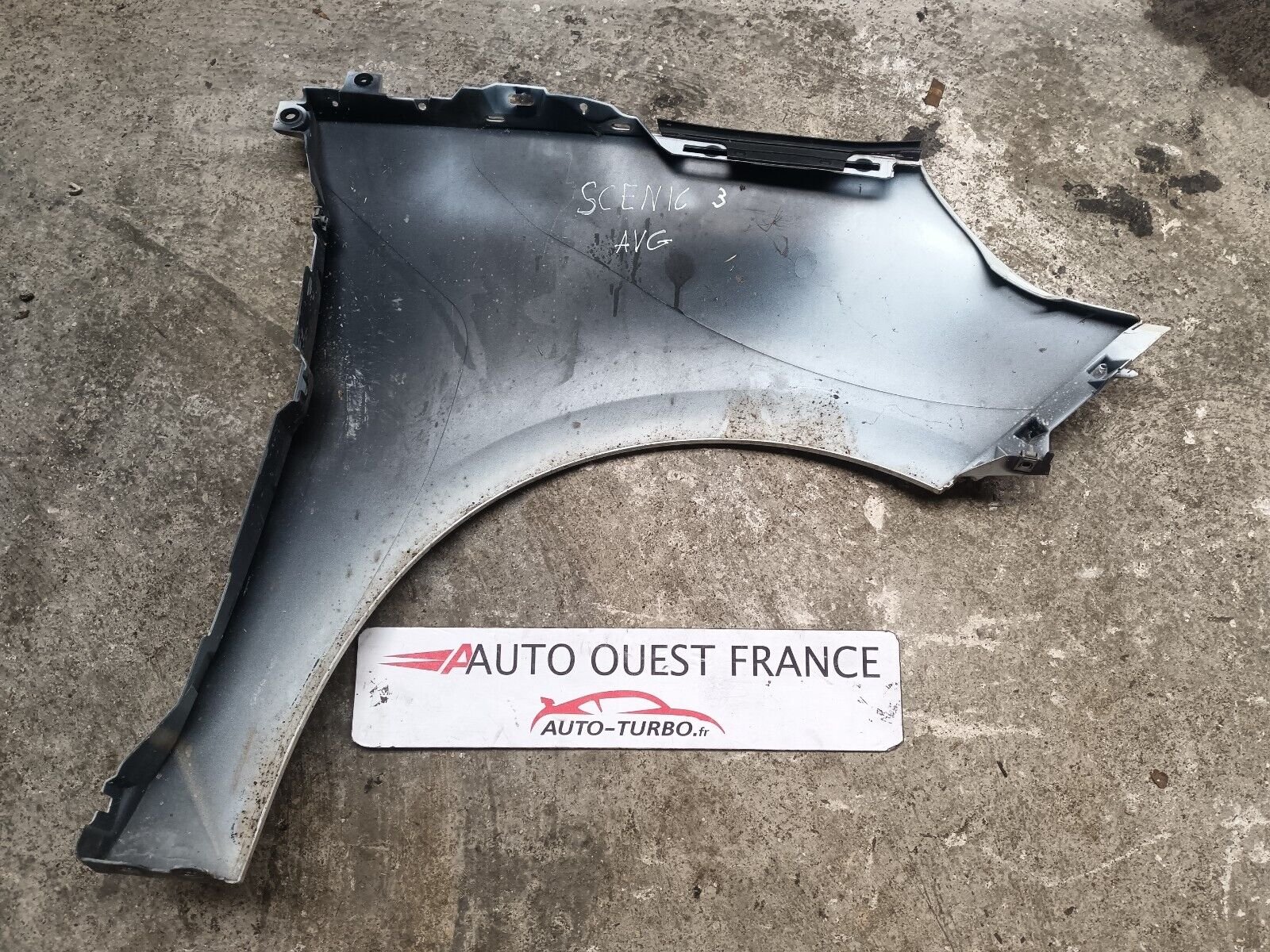 AILE AVANT GAUCHE RENAULT MEGANE SCENIC 3 REFERENCE: 631010075