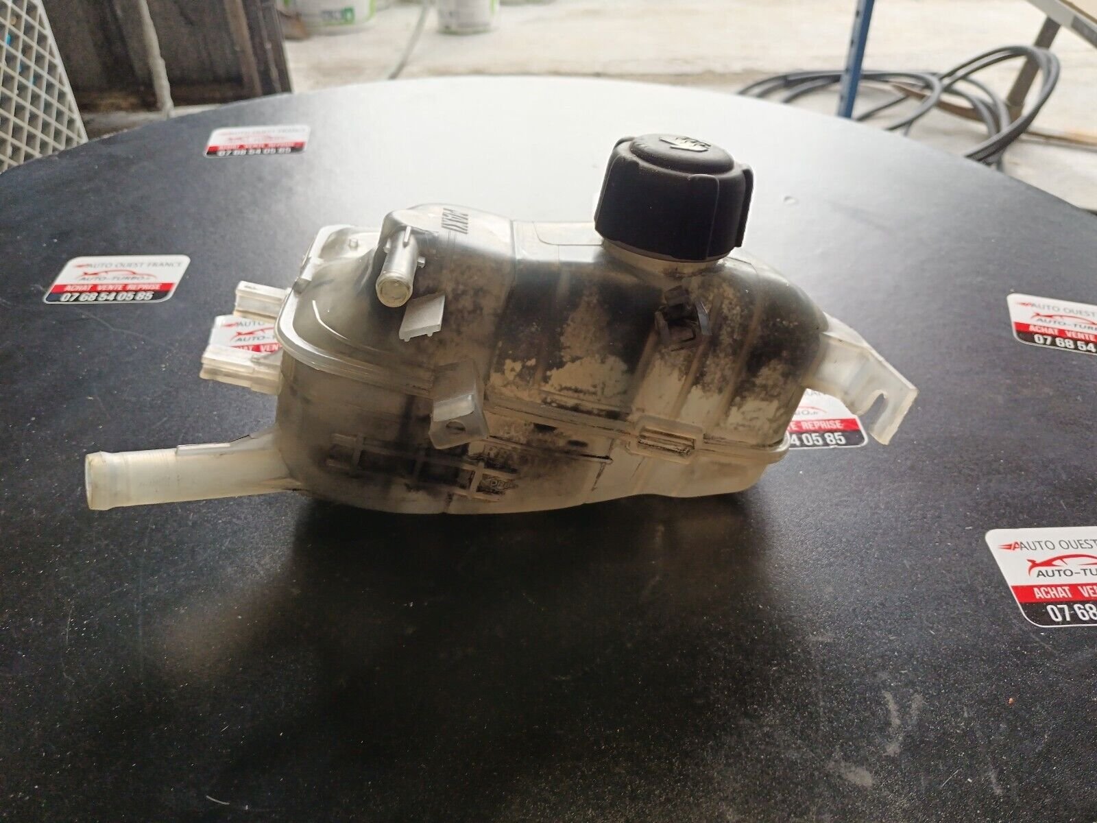 VASE D'EXPANSION LIQUIDE REFROIDISSEMENT RENAULT SCENIC III REFERENCE: 217100005