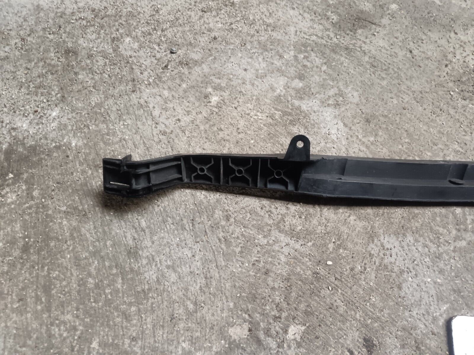 BARE DE PARE-BRISE CITROEN C 4 AVANT REFERENCE: 9658376180