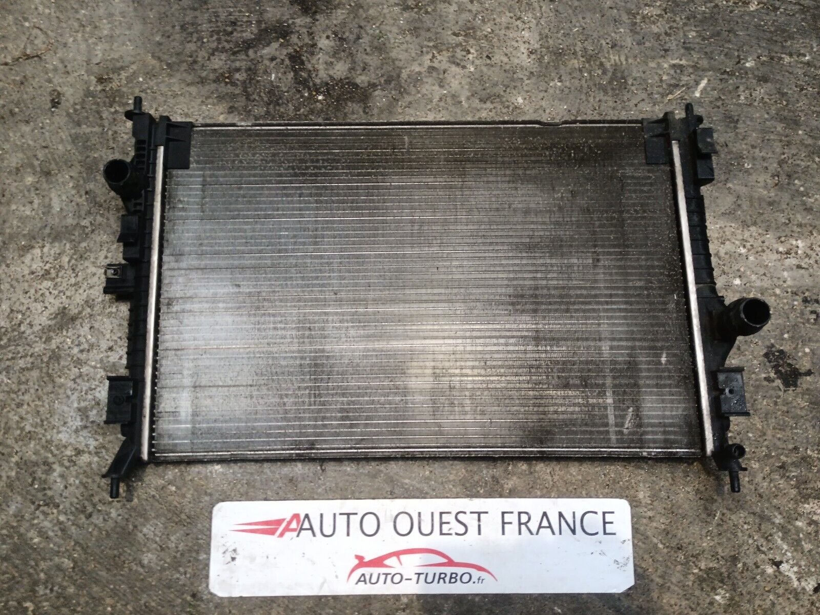 RADIATEUR EAU PEUGEOT 308SW 2 REFERENCE: 28718545