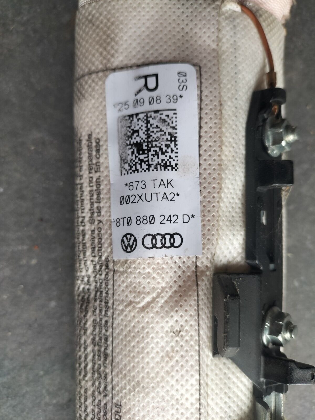 AIRBAG RIDEAU LATERAL DROIT AUDI A5 COUPE 2009 8T0880242D