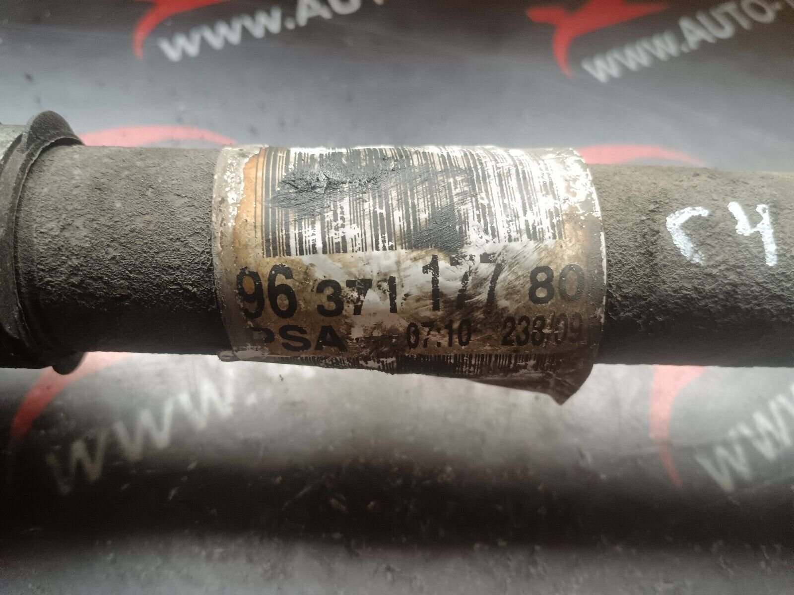 CARDAN ARBRE DE TRANSM GAUCHE CITROEN C4 1.6VTI 90CH COUPE REFERENCE: 9637117780