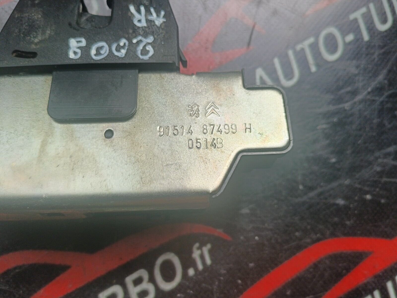 SERRURE DE HAYON PEUGEOT 2008 1.6HDI 110CH REFERENCE: 9151487499