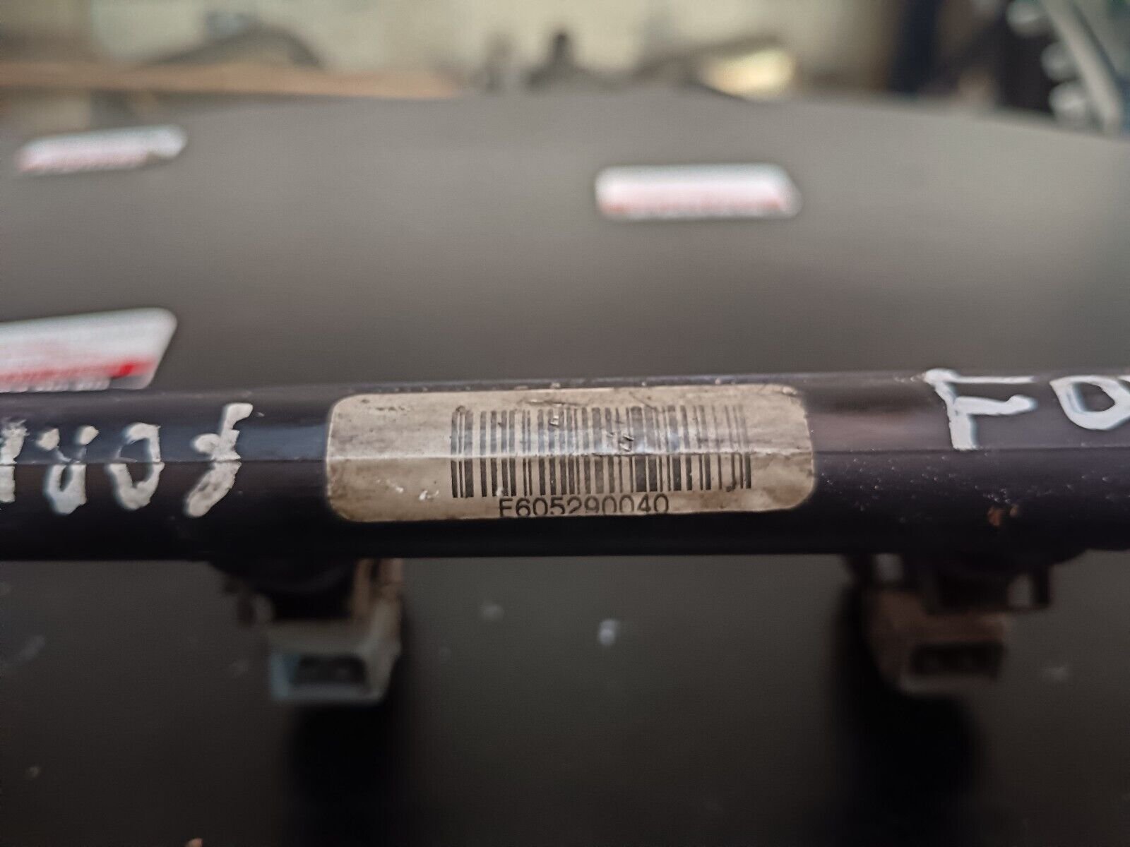 RAMPE INJECTION FORD FIESTA 1.3 REFERENCE: 95BF9D280CD