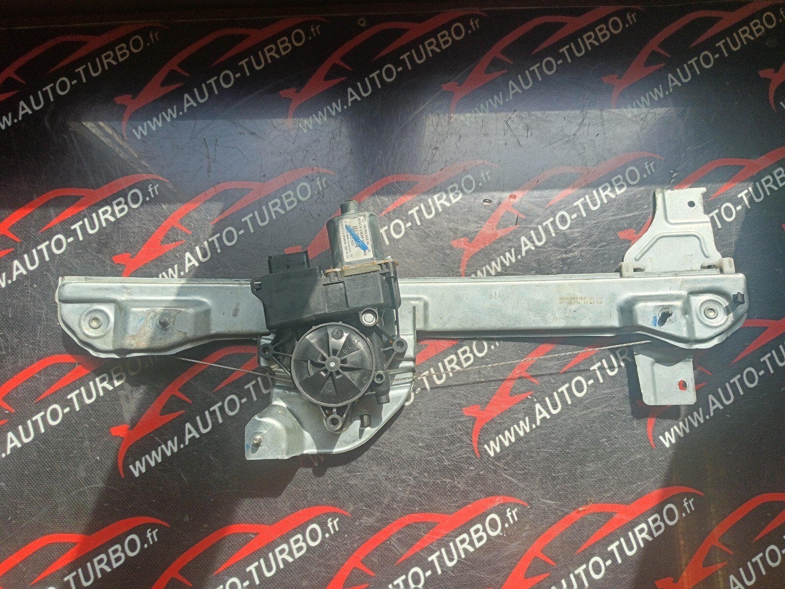 MECHANISME + MOTEUR LEVE VITRE AVG PEUGEOT 2008 REFERENCE: 9806081880